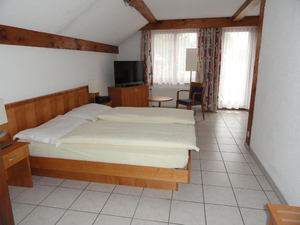 Gasthof Sonne Horriwil Rom bilde
